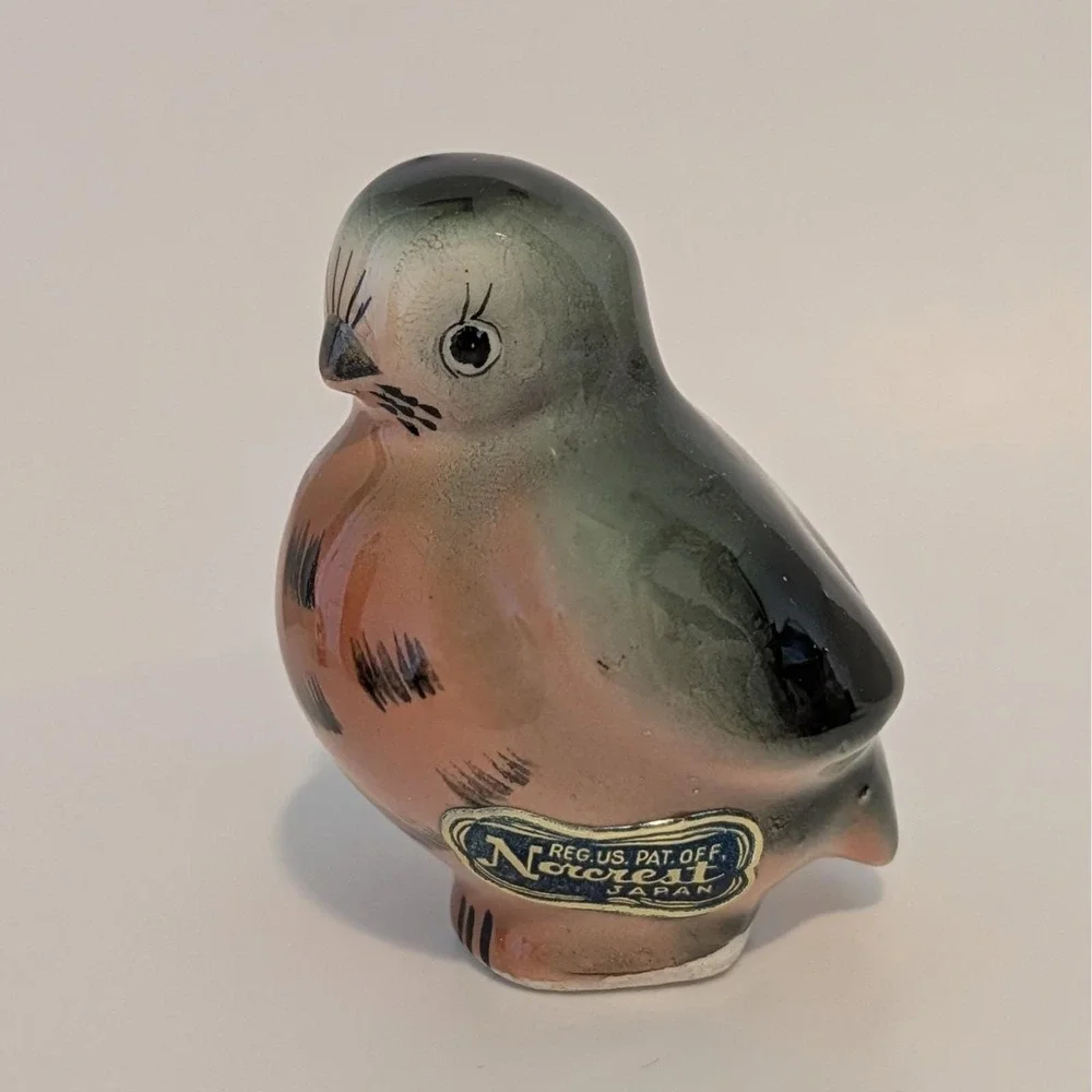 Vintage Norcrest Robin Bird Salt And Pepper Shakers. Made In Japan
